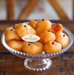 Ameixinhas de Queijo em Porta doce de Cristal